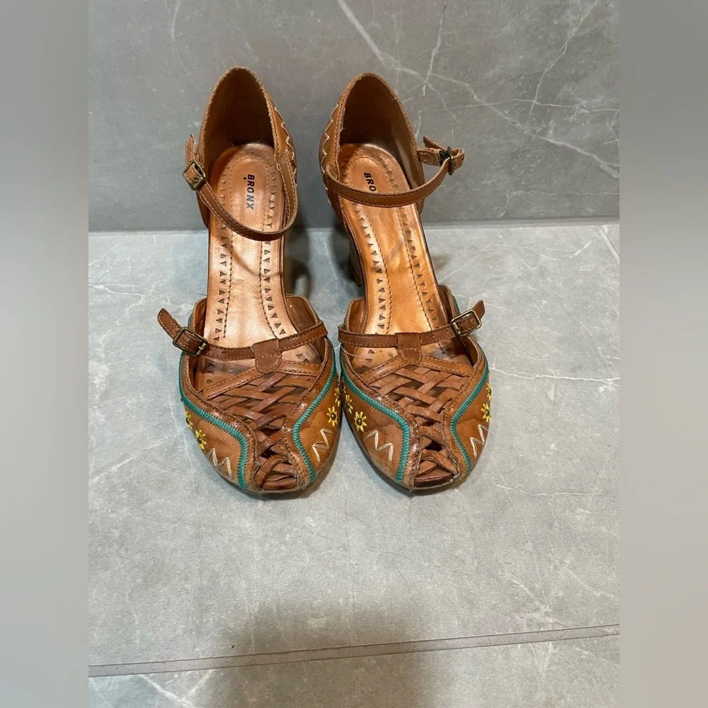 Bronx Brown Leather Woven Peep-Toe Heels with Turquoise & Yellow Embroidery